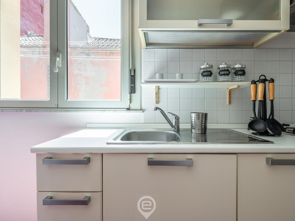 Appartement La Finestra Sul Corso à Cagliari Extérieur photo