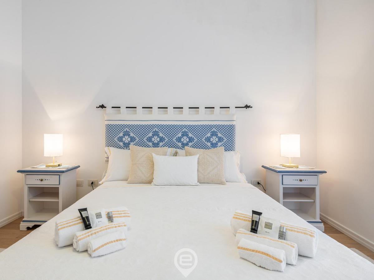 Appartement La Finestra Sul Corso à Cagliari Extérieur photo
