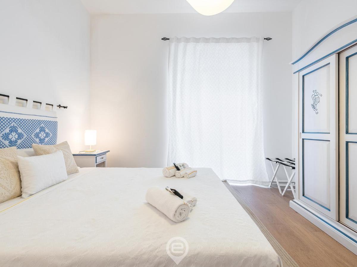 Appartement La Finestra Sul Corso à Cagliari Extérieur photo
